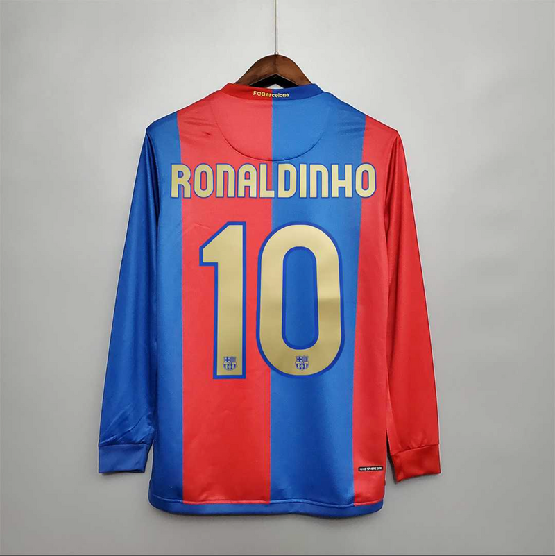 Barcelona 2006-07 Ronaldinho Camiseta de manga larga local